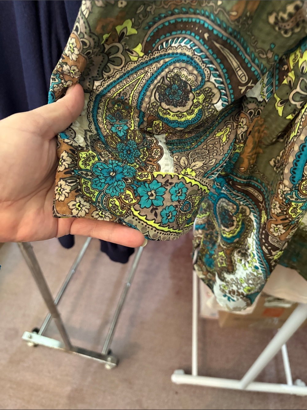 Alia Woman Paisley Button-Up Blouse 3/4 sleeve - Picture 3 of 5